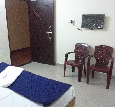 Srinidhi Residency Deluxe Non AC Room 5