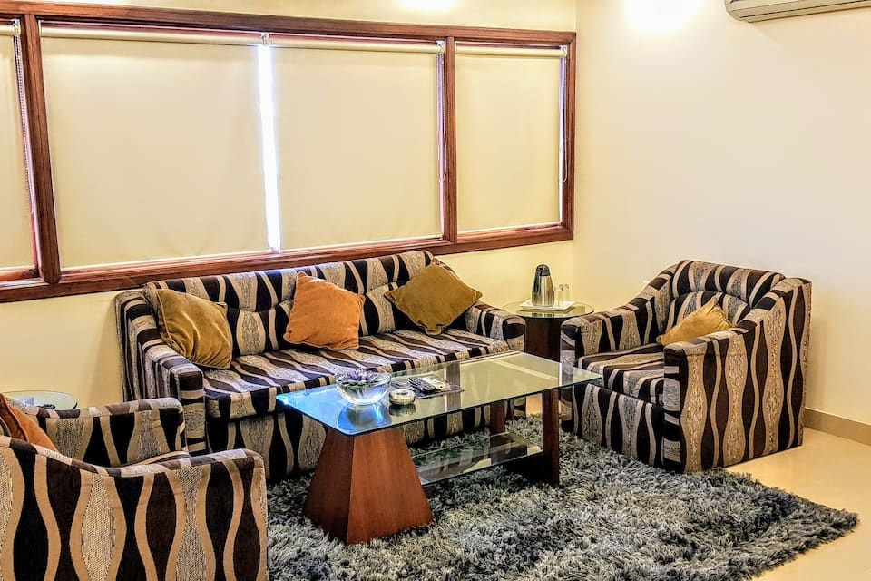 undefined Hotel Bombay Inn 3