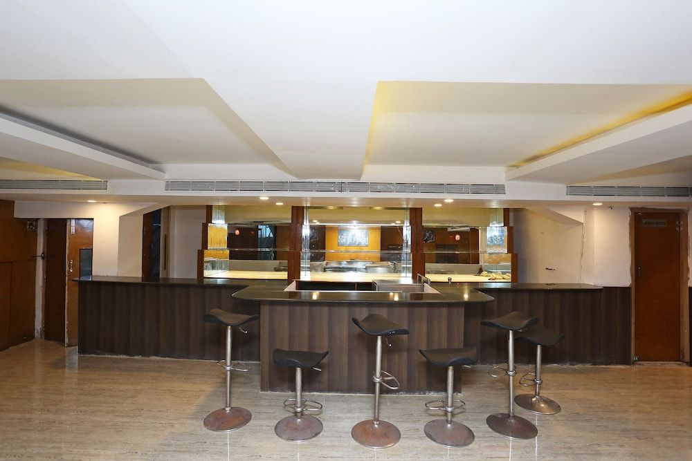 undefined Collection O 186 Hotel Triple C 6