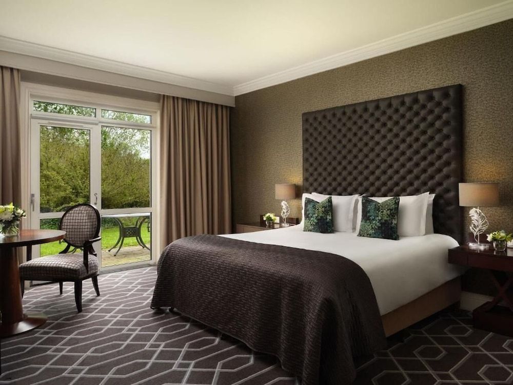 Luxury Suite