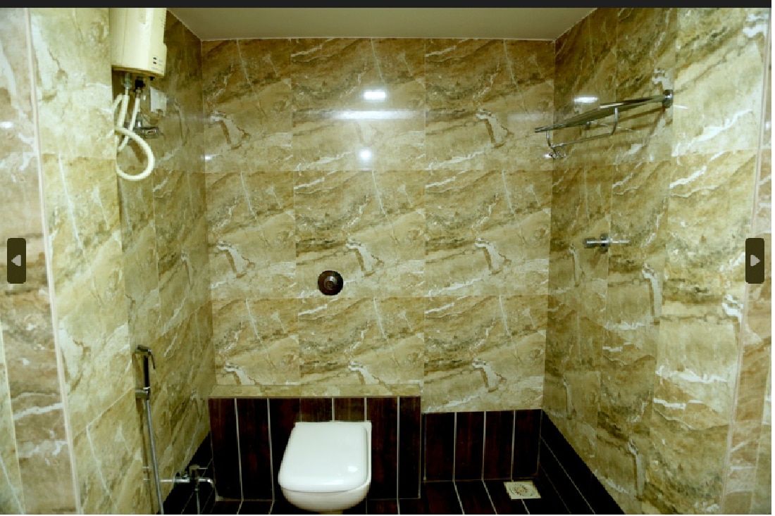 Deluxe Twin Bed Room