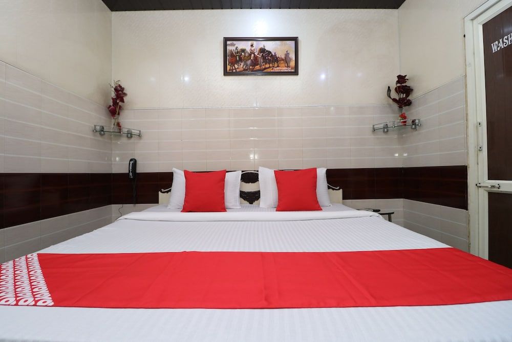 undefined OYO 28476 Jalandhar Guest House 10