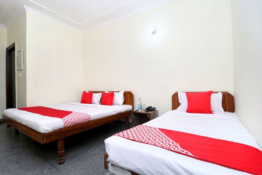 undefined OYO 29193 Amrit Guest House 10