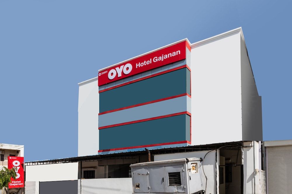 undefined OYO 29881 Hotel Gajanan 2