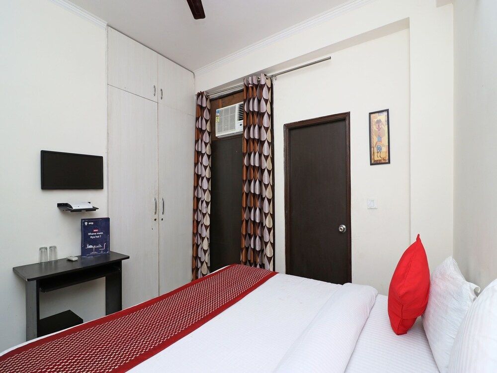 undefined OYO 13046 The City Hospitality 10