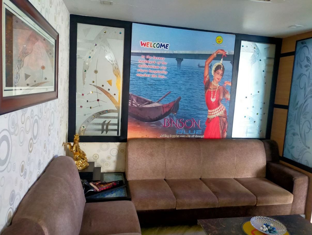 undefined Bnson Blue Hotel 3