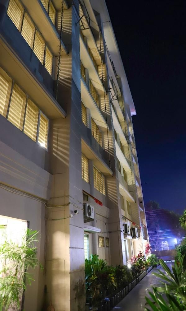 undefined Hotel Tea County 10