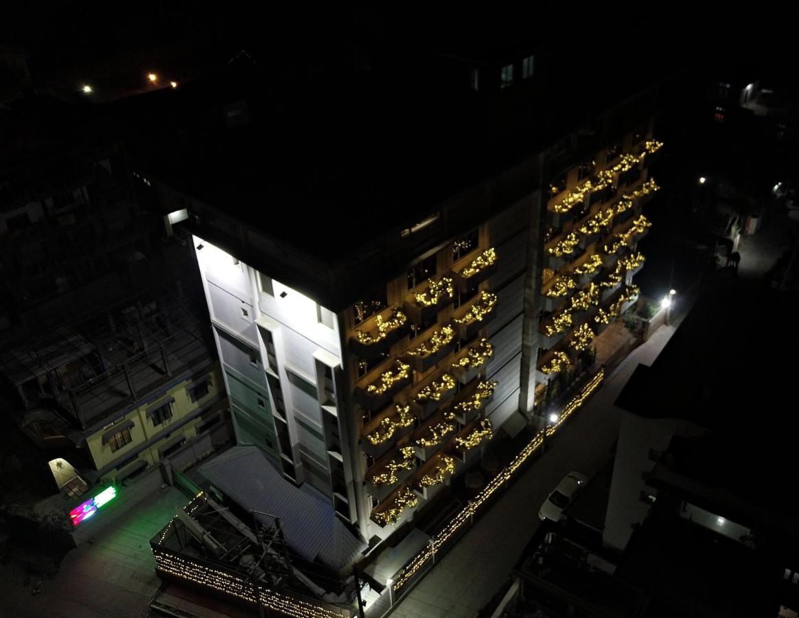 undefined Hotel Tea County 8