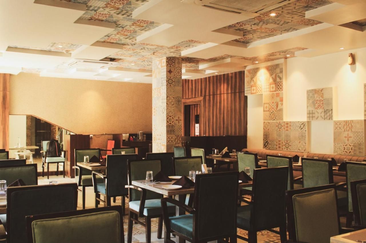 undefined Hotel Tea County 3