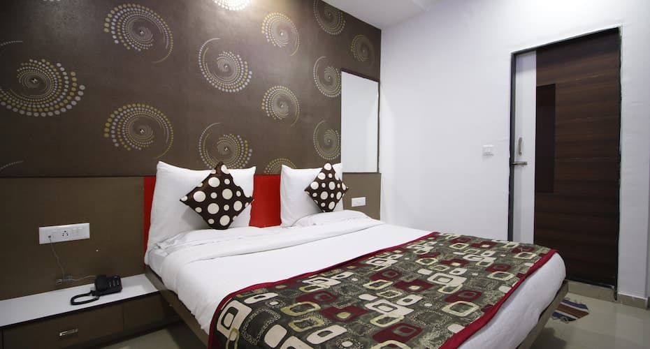 Super Deluxe Bedroom