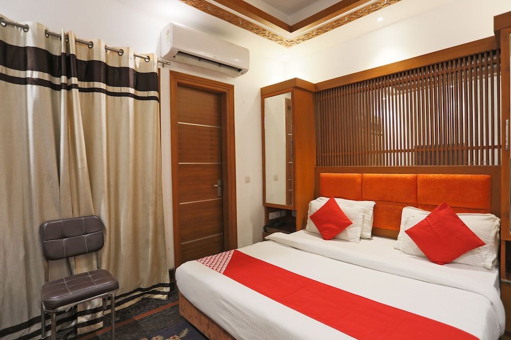 undefined OYO 15183 JJK Home Stay 4