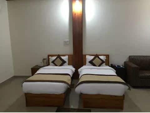 Hotel Royal Plaza VIP Suite Room