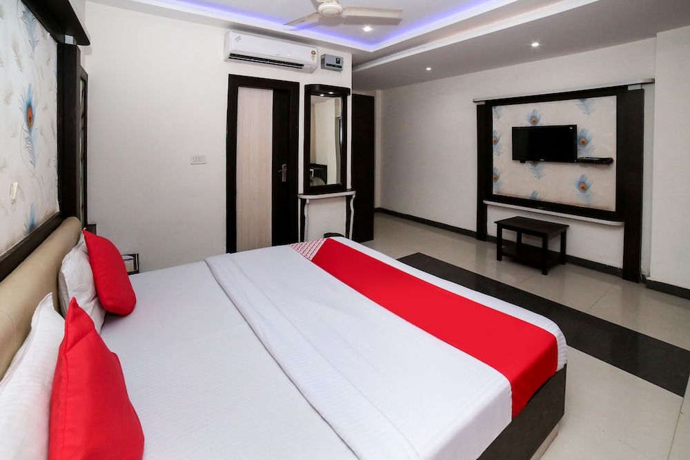 undefined OYO 19387 Siddharth Guest House 7