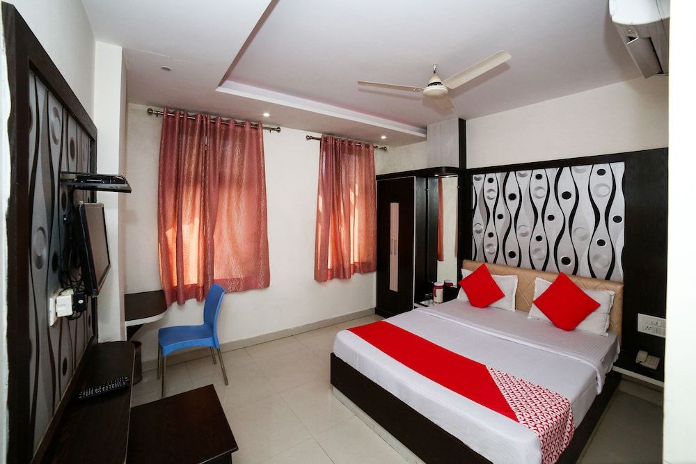 OYO 19387 Siddharth Guest House Double or Twin Room 10