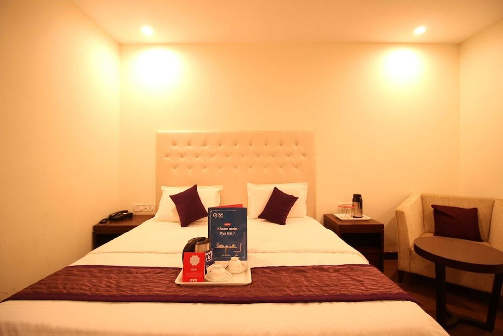 undefined OYO 3823 Marigold Club 8