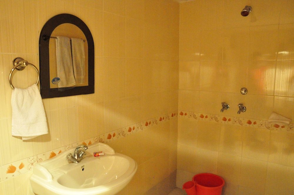 Hotel Mandawa Palace Standard Double or Twin Room, Multiple Beds 6
