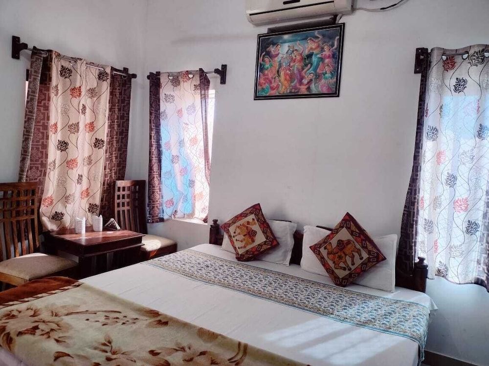 Hotel Mandawa Palace Standard Double or Twin Room, Multiple Beds 5