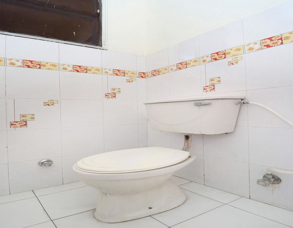 Hotel O Best Stay Double or Twin Room 4