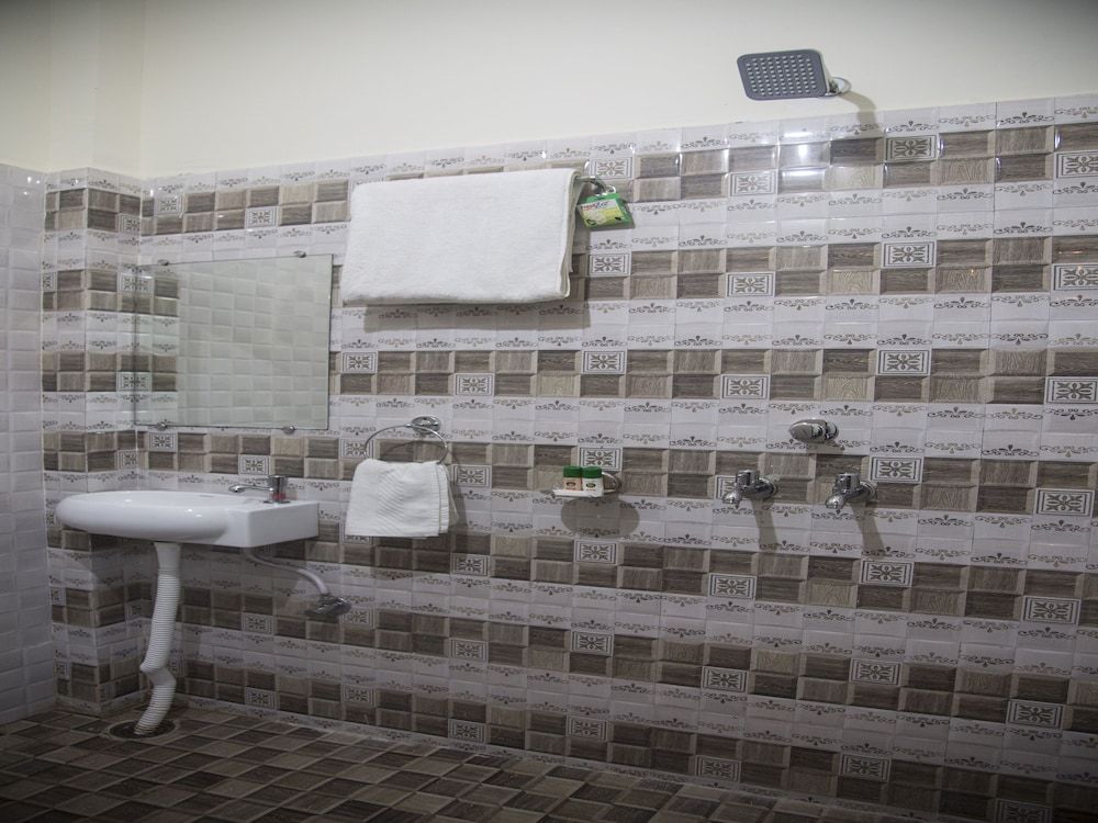 OYO 9123 Baghban Residency Double or Twin Room 10