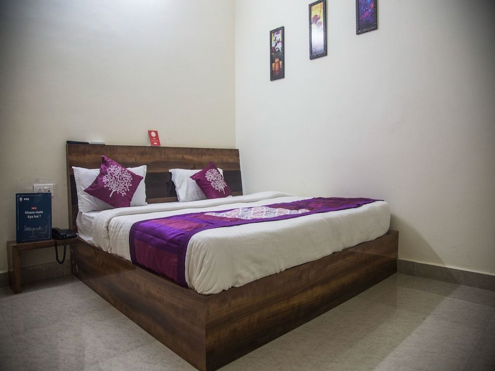 OYO 9123 Baghban Residency Double or Twin Room 7