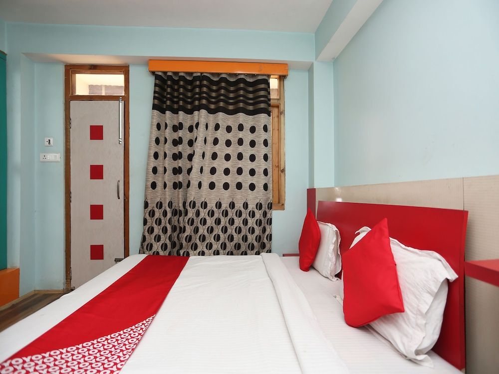 OYO 19342 Shyam Regency Double or Twin Room 3