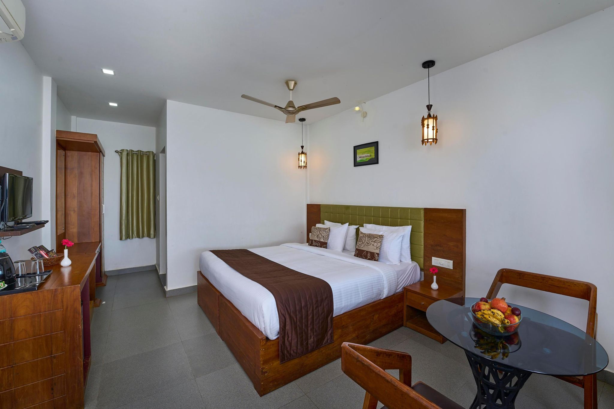 Lakeview Premium Room (First Floor)