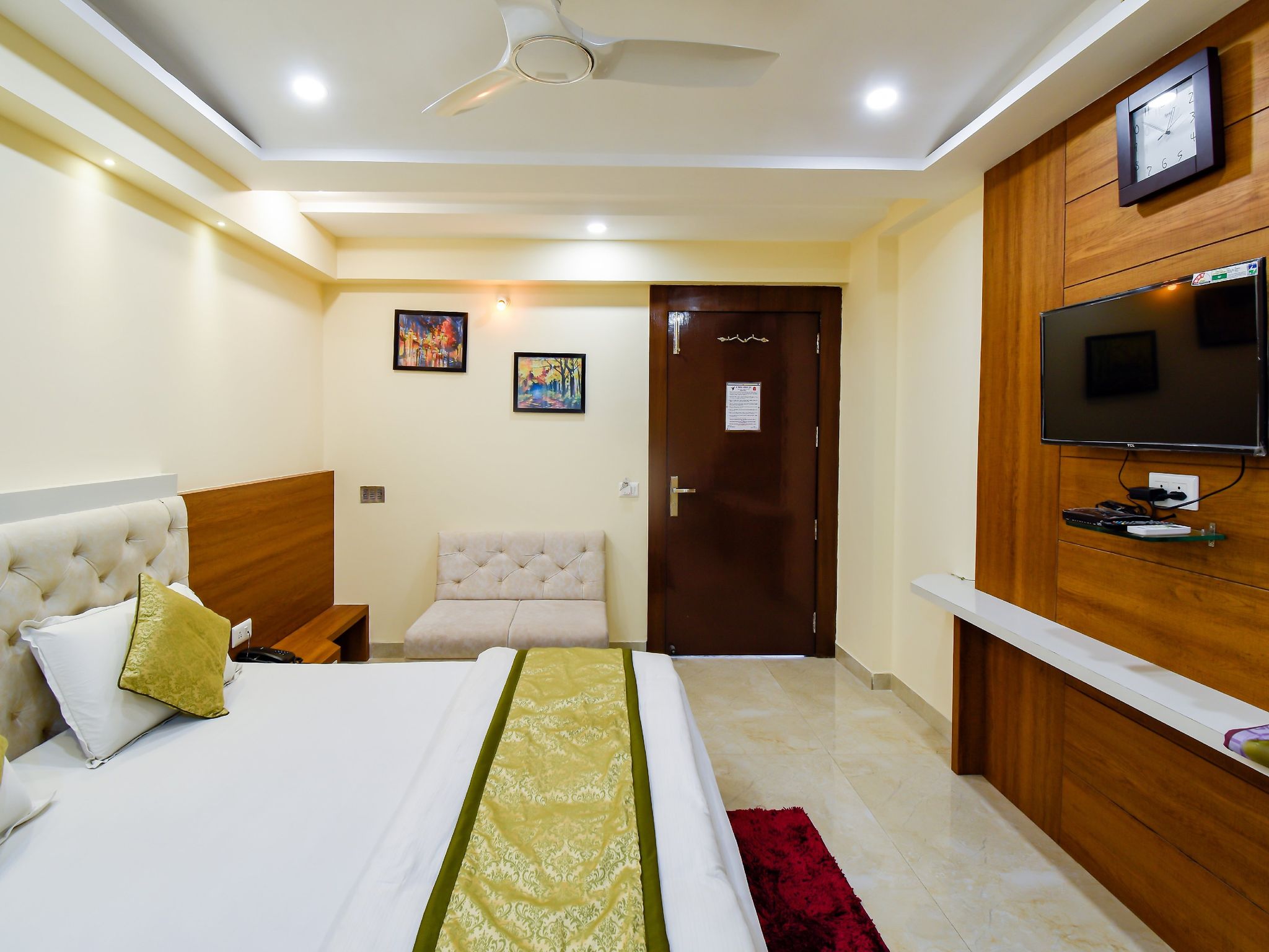 HOTEL SVC INN LUXURY CLASS 22