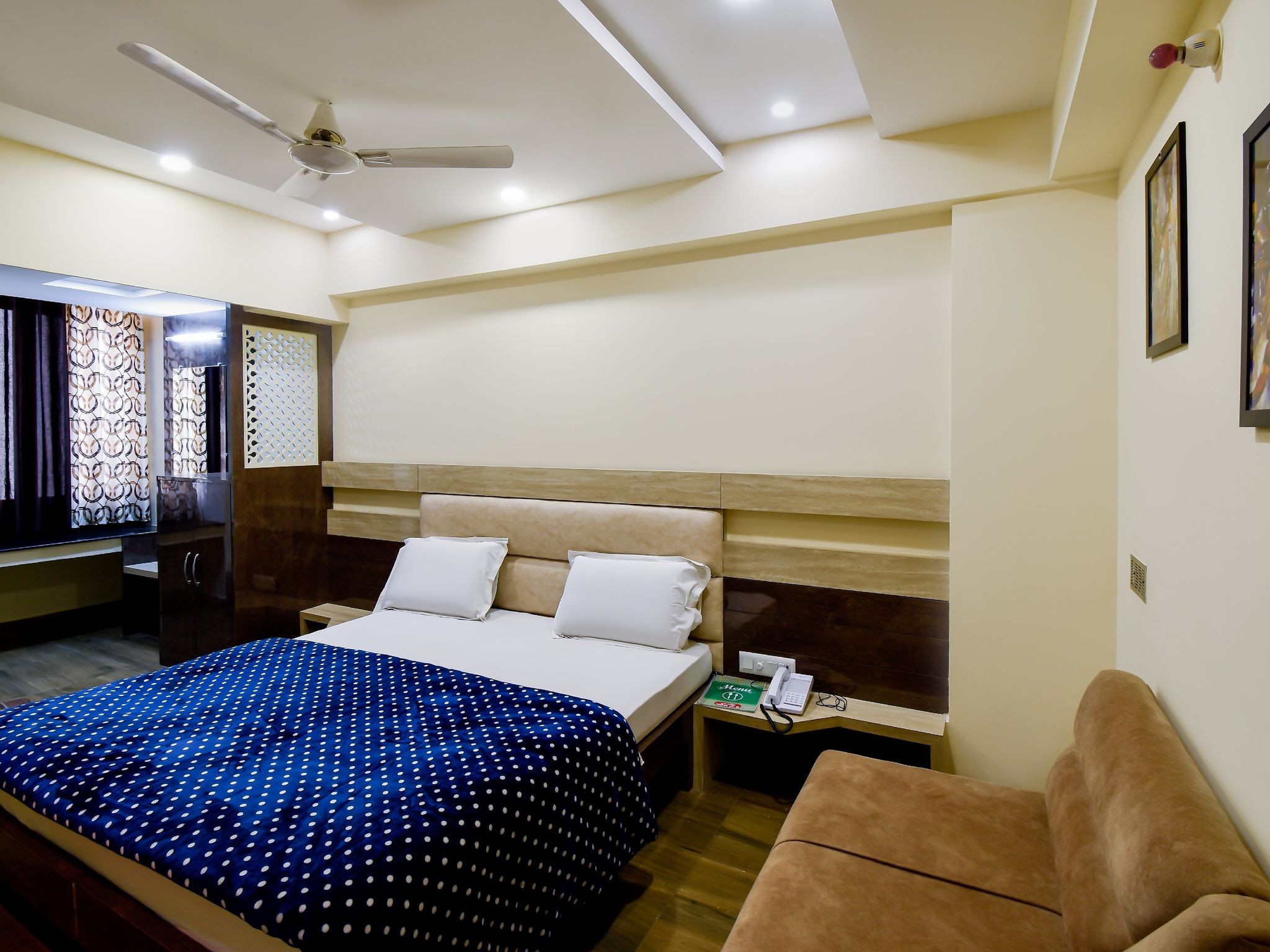 HOTEL SVC INN LUXURY CLASS 15