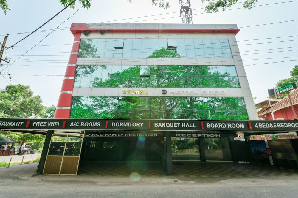 undefined OYO 19587 Chembil Residency 6