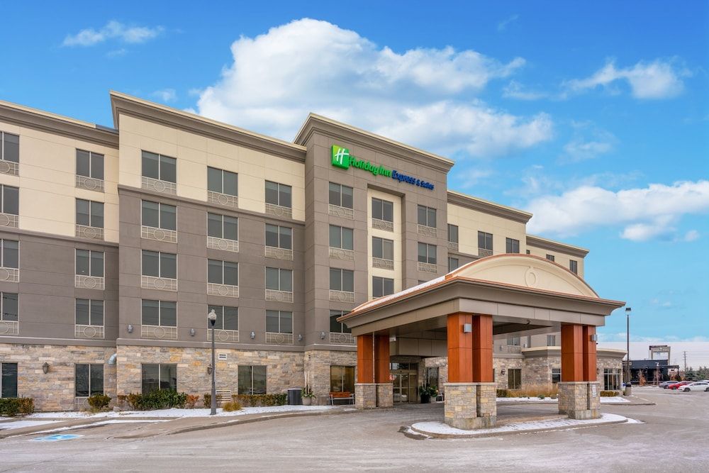 undefined Holiday Inn Express & Suites Vaughan-Southwest by IHG 5