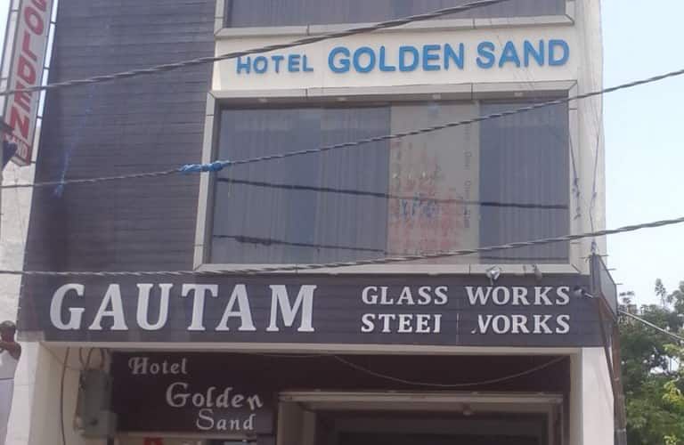 undefined  Hotel Golden Sand