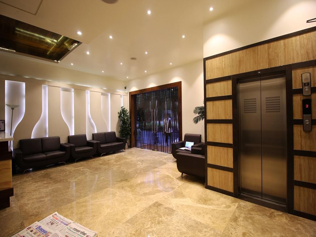 undefined  Hotel Golden Sand 7