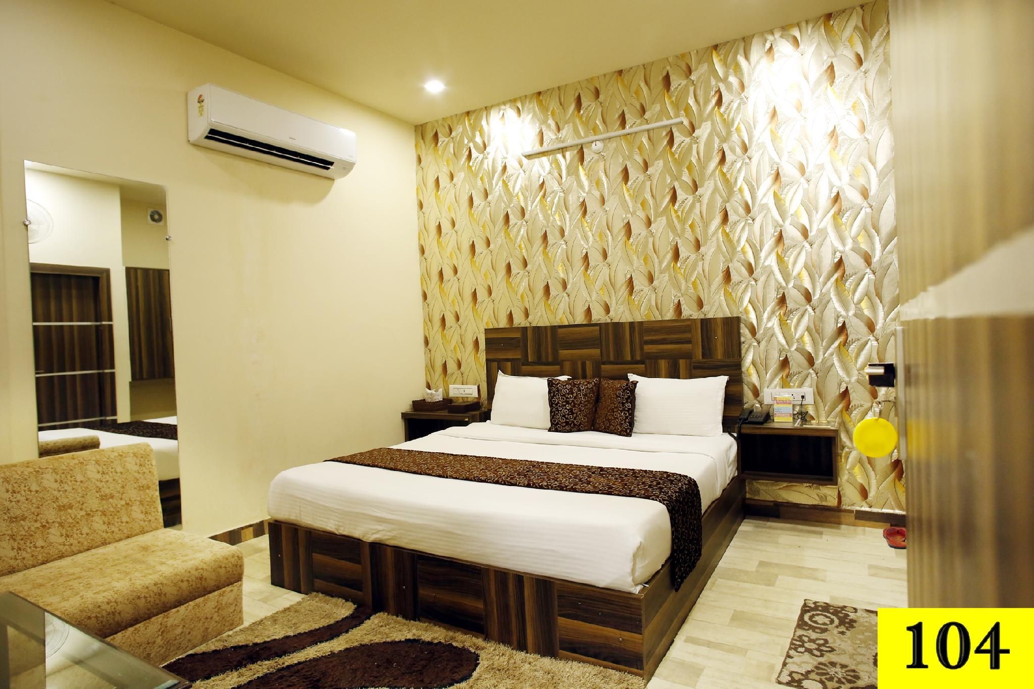 Hotel L'avenir Deluxe Room