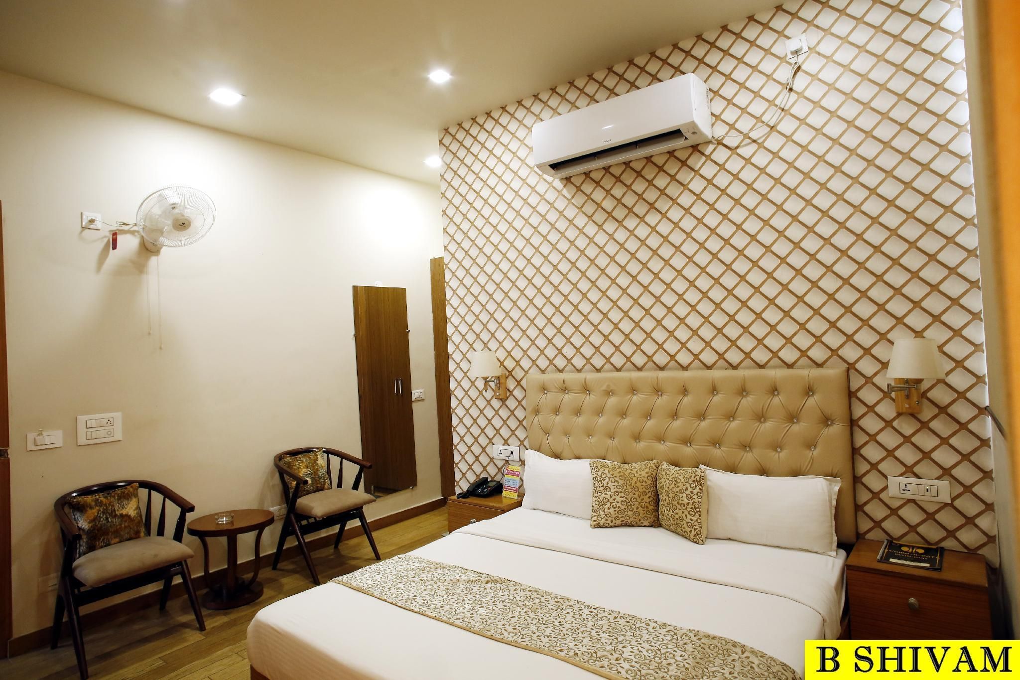 Premium Room