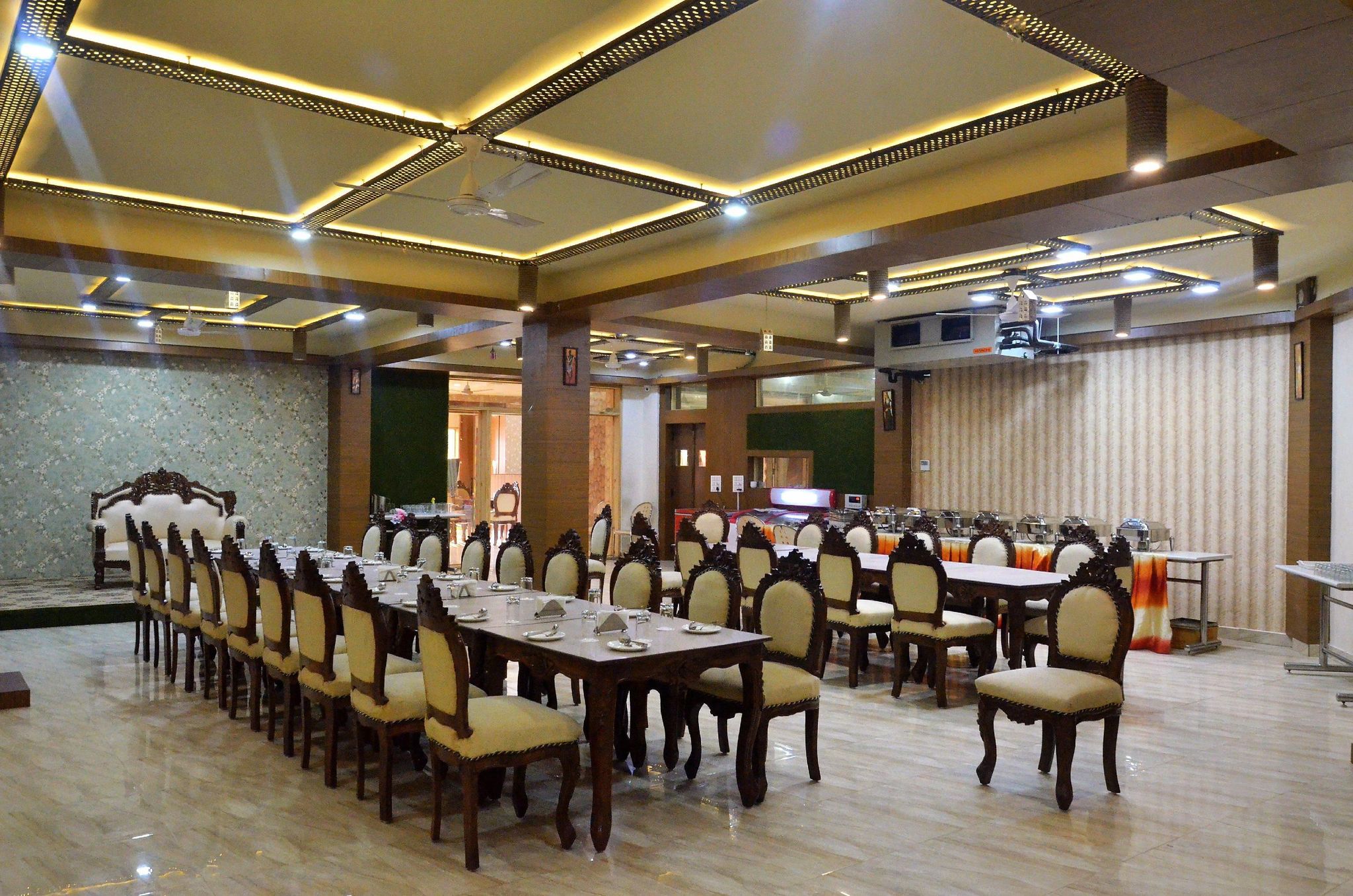 undefined Hotel L'avenir 10