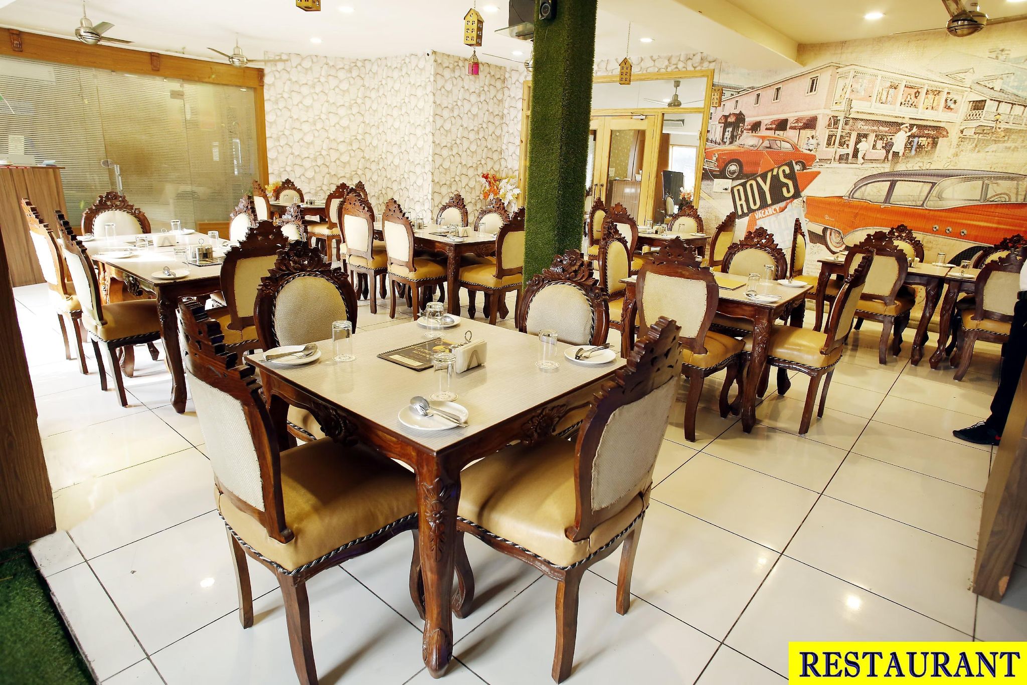 Food & Dining