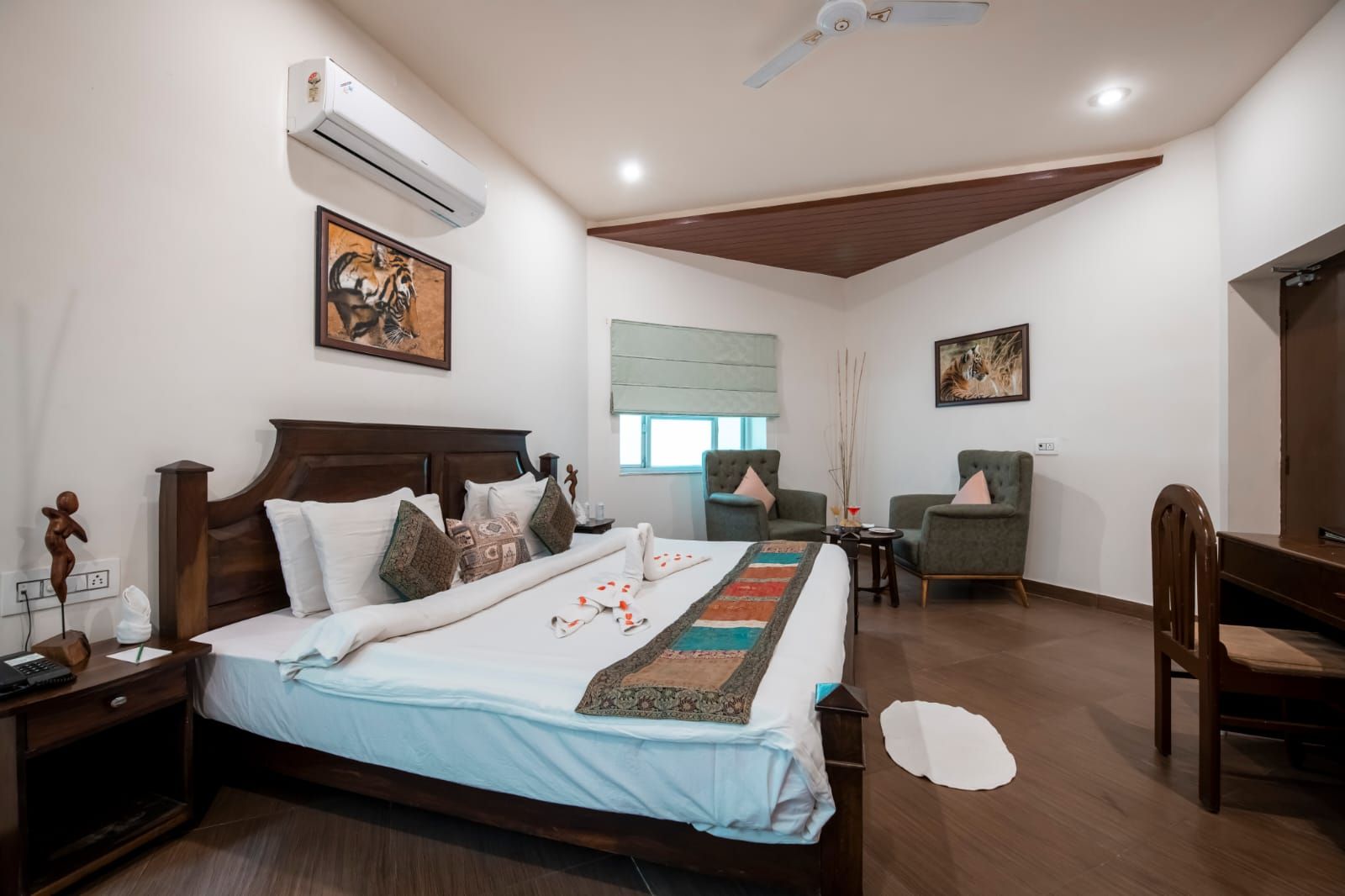 Winter Green Premium Cottage
