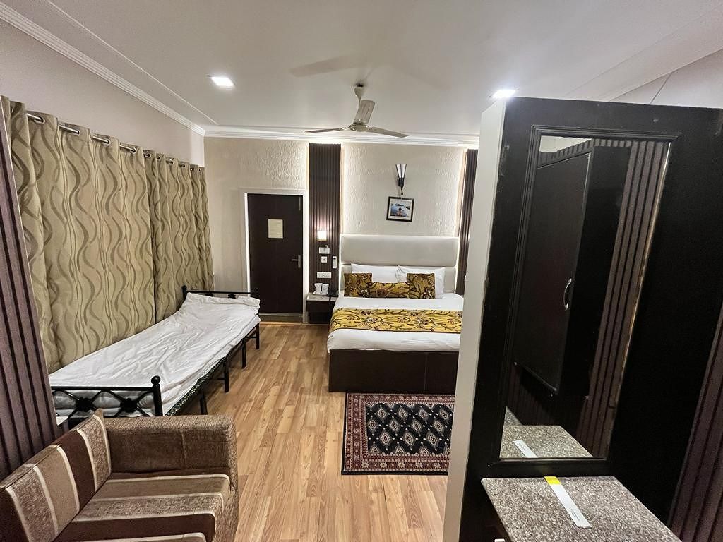 Lee Heritage (Central Heating & Air-conditioning) Deluxe Room Free WiFi 11