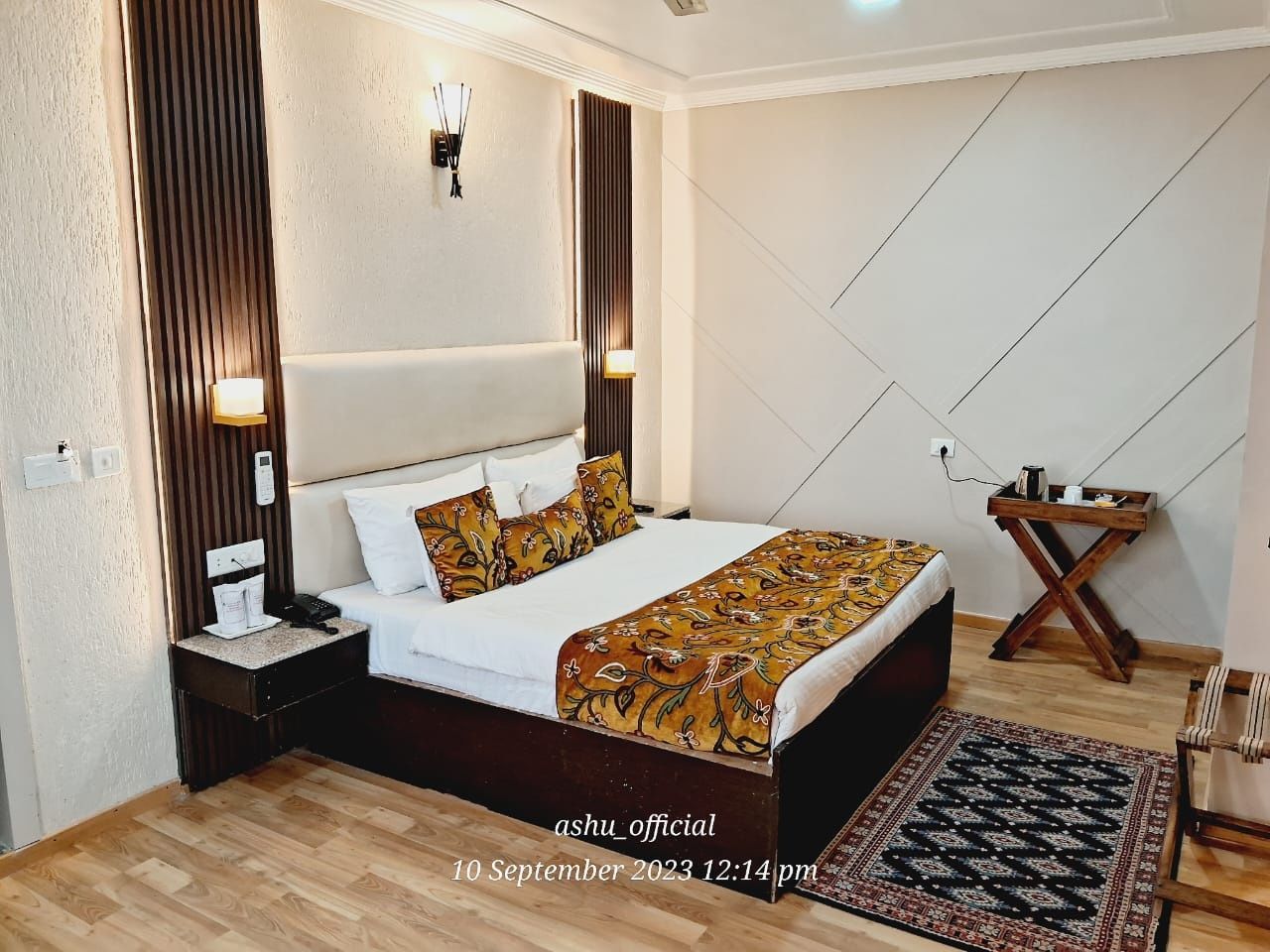 Lee Heritage (Central Heating & Air-conditioning) Deluxe Room Free WiFi 15