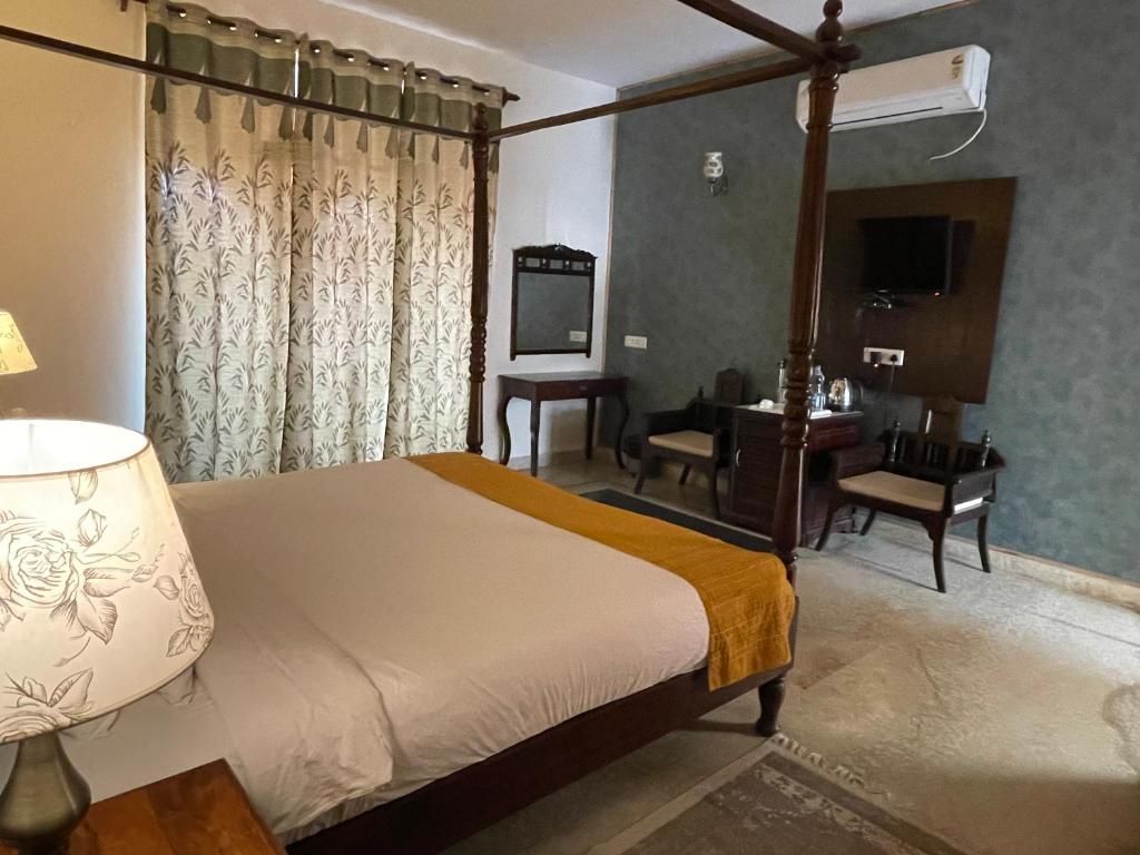 The Shergarh Deluxe Room