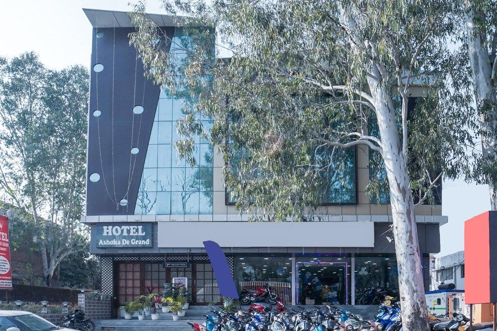 Hotel Ashoka De Grand