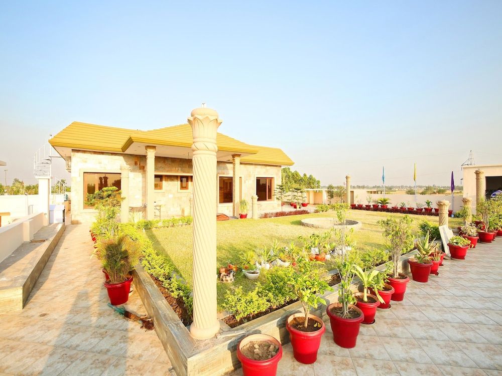 undefined OYO 36262 Armaan Resort 3