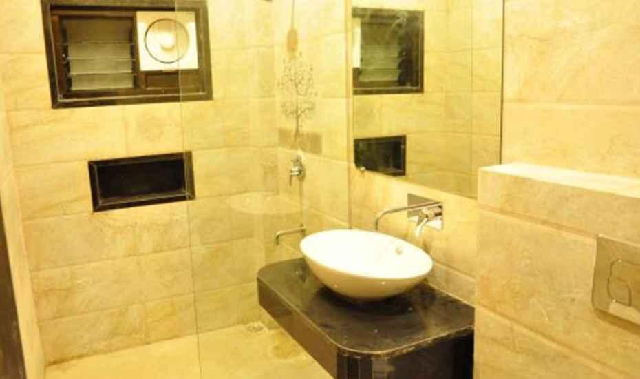 undefined Hotel Maya 8
