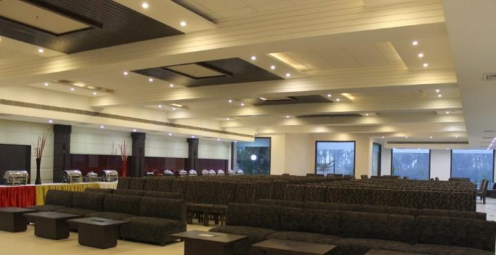 Queens Flower Resort
