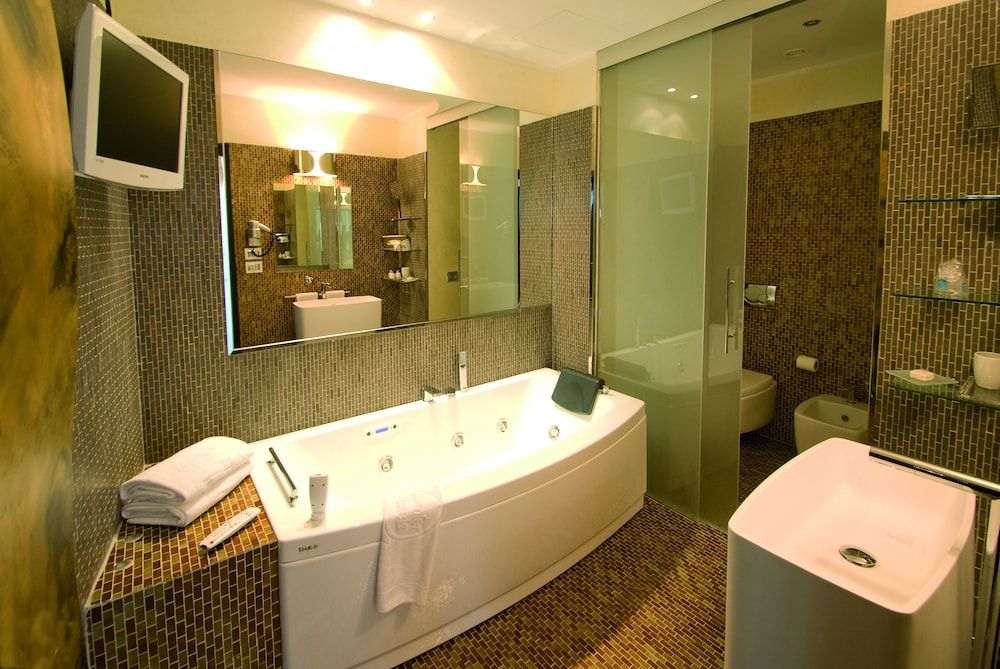 Hotel Premier & Suites Executive Double Room, Terrace, Sea View 5