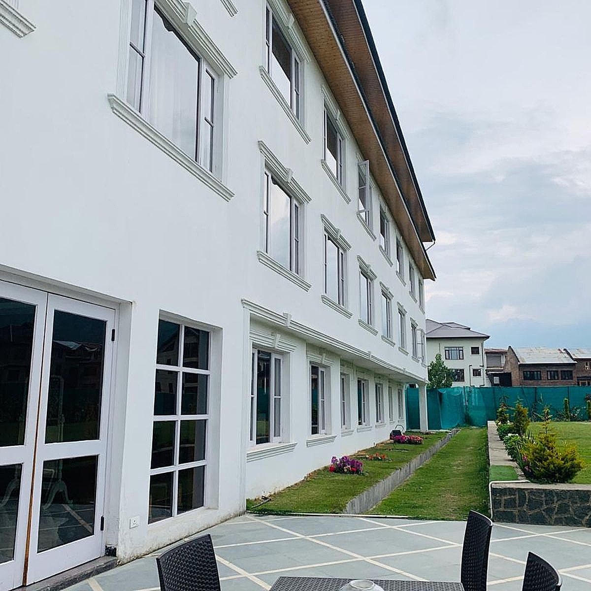 undefined Solomon Heights 9