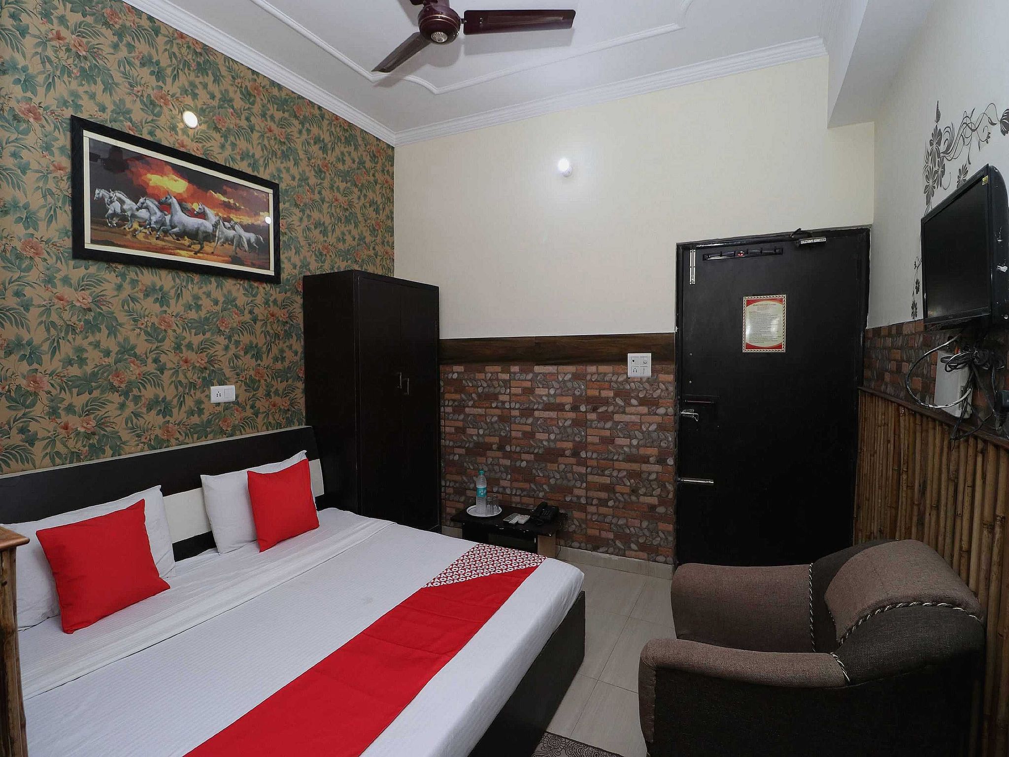 Hotel O Welcome Lounge Classic 12