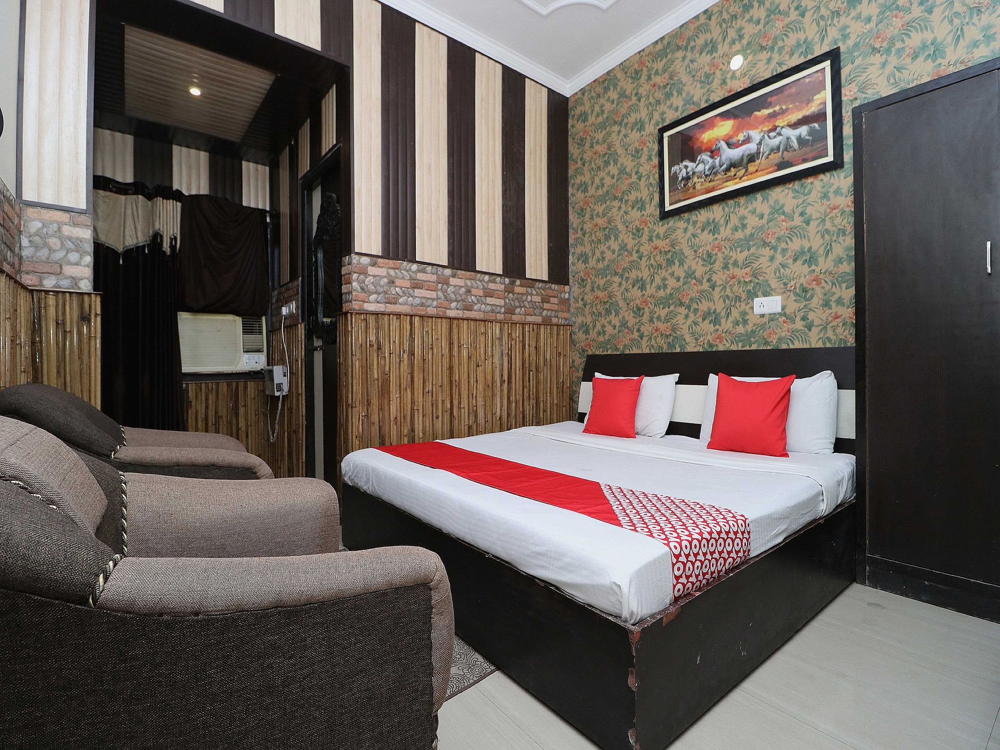 Hotel O Welcome Lounge Classic 6