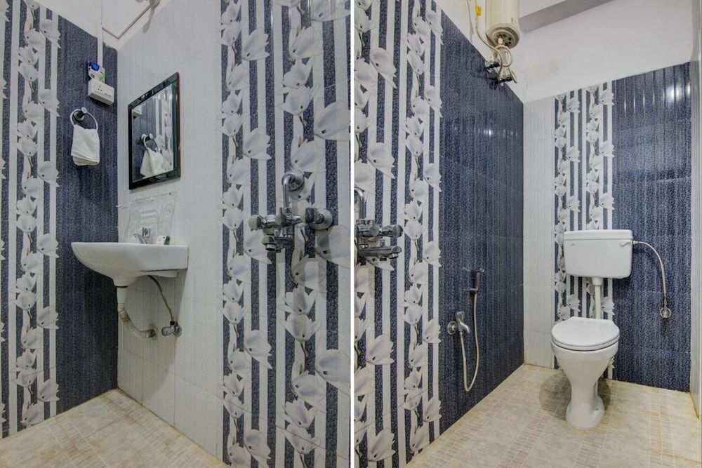 Hotel Value Deluxe Double Room 3