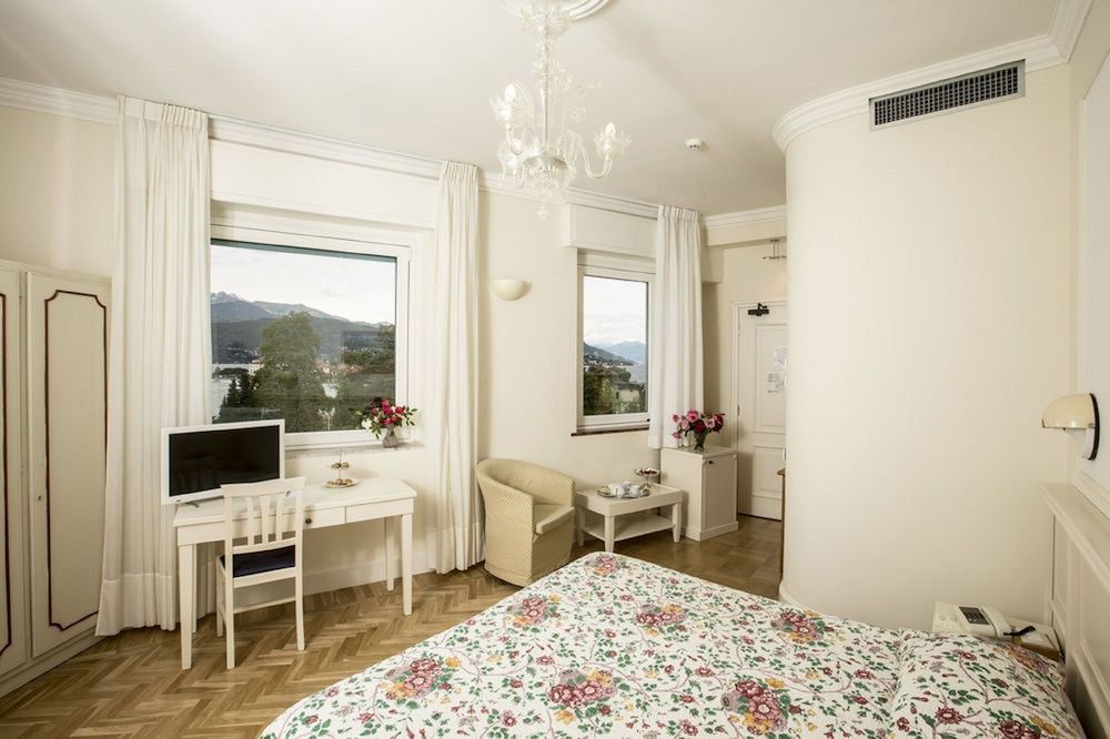 Double or Twin Room, Lake View